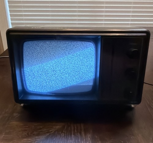 Vintage 1984 tmk uhf - tv,