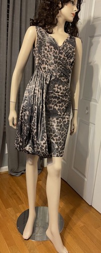 Nuovo abito moschino - nuovo, economico