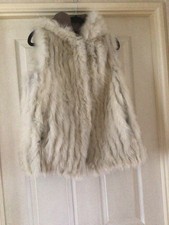 Gilet con cappuccio in