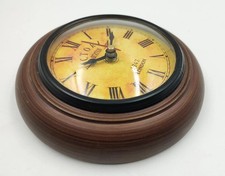 Orologio da parete in legno