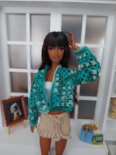 Cardigan all'uncinetto solo