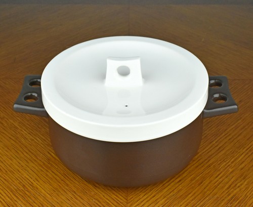 Casseruola moderna vintage