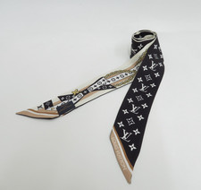 Autentica sciarpa di seta con