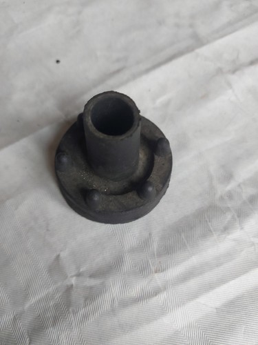 Tassello supporto motore - tassello,