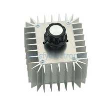 Regolatore di tensione AC 220V