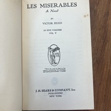 Les Miserables : Victor Hugo 