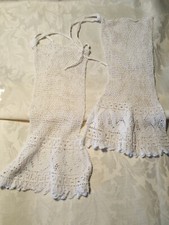 Manicotti lavorati all'uncinetto con filo sottile cotone bianco sec.XX (7) B24^