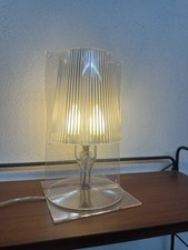 Lampada Da Tavolo TAKE kartéll Milano