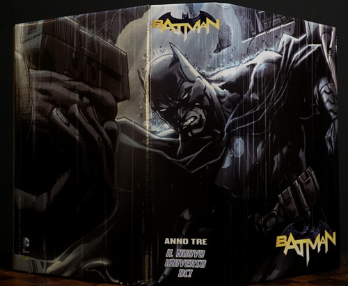 Batman anno tre dal - -, 25