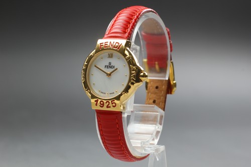 Quasi come nuovo orologio - come,