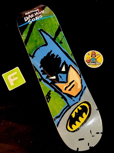 Super raro batman daewon song - raro,