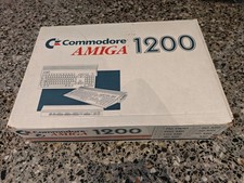 COMMODORE AMIGA 1200 A1200 CON