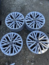 Ricambi Auto cerchi in lega da  16’ t roc modello 2020 usato