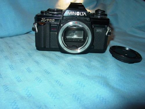 Minolta 700 - x,