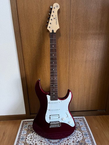 Yamaha pacifica 012 - yamaha,