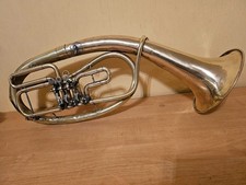 Strumento musicale corno