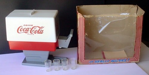 Distributore bibite giocattolo