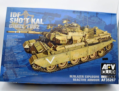 Modellino model kit montaggio