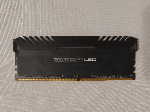 Corsair vengeance led 1x8gb - corsair,