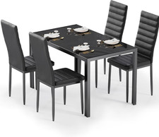 Tavolo Da Pranzo Con 4 Sedie