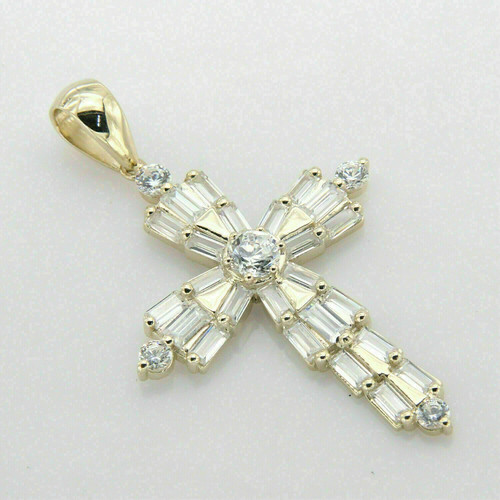 Ciondolo croce diamante tondo