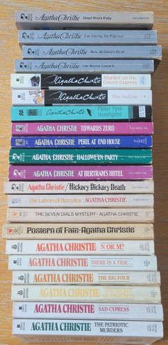 Agatha christie paperback lot - paperback,