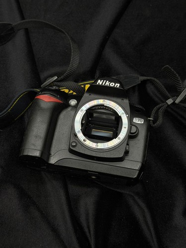 Fotocamera digitale nikon - fotocamera,