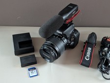 Canon EOS 200D + EF-S 18-55mm