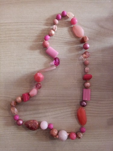 Collana lunga con resine - lunga,