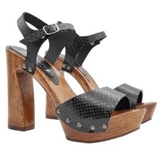Sandali in pelle neri con