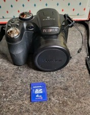 Fugi FinePix S2950 14MP