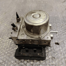 476601KK0B Aggregato ABS  NISSAN JUKE (F15E) 1.6 (86Kw) GPL Eco Suv