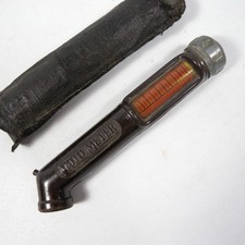 MISURATORE PRESSIONE PNEUMATICI MANOMETRO MOTOMETER BACHELITE D'EPOCA VINTAGE
