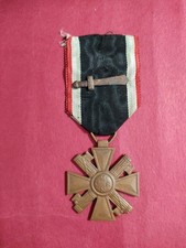 Medaglia  Ventennio.Con Gladio. 38x38mm. Bel Nastro Vecchio