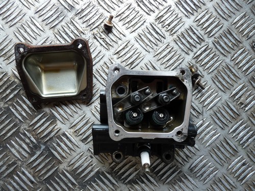 Culasse 6cv evinrude - 6cv, 4t