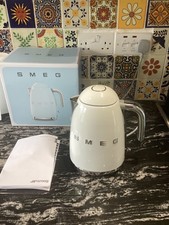 SMEG KLF03WHUK 1,7 L Bollitore