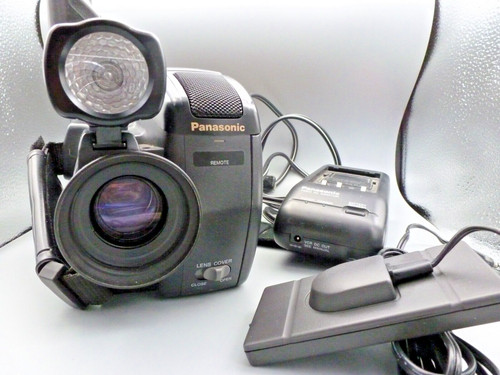 Panasonic iq303 vhs c - panasonic, pv-iq303