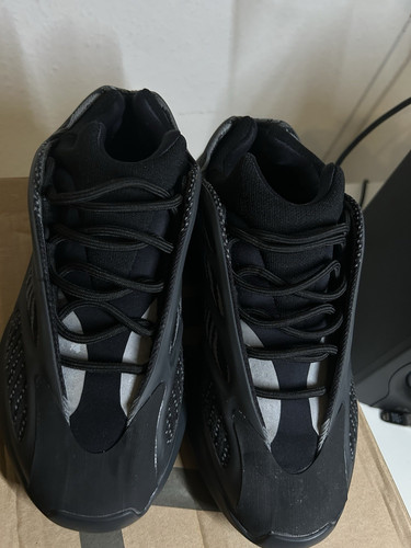 Adidas yeezy 700 alvah - yeezy, v3