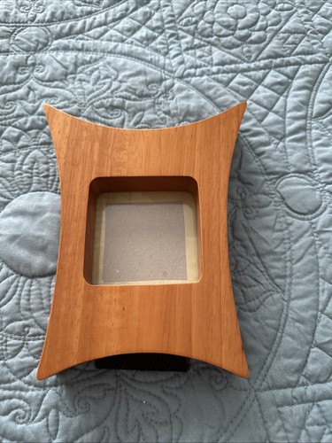 Cornice mcm vintage - mcm, realizzata