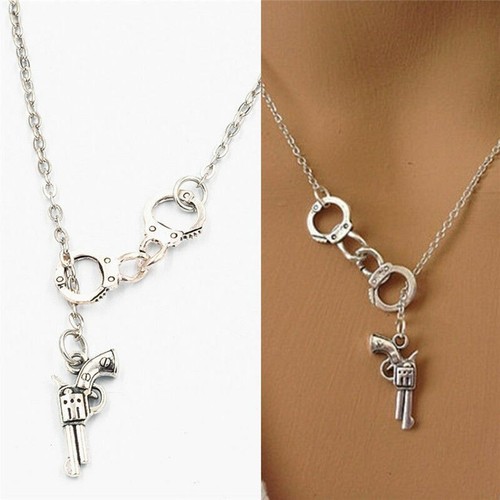 Collana con pendente ciondolo - con,