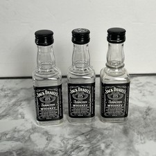 3 Jack Daniels vuoti vecchi n