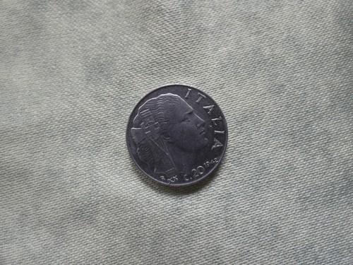 Moneta lira cent vittorio - moneta,