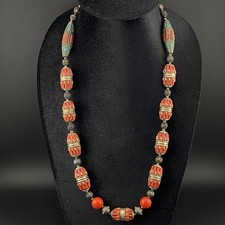 Vecchia collana unica tibetana