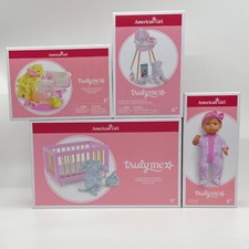 American Girl Little Bitty Baby Doll capelli biondi/occhi blu Truly Me Bundle NUOVO