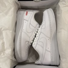 Supreme Nike Air Force 1 Low