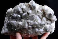 1294g esemplare minerale