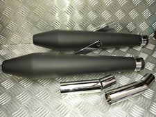  TRIUMPH THRUXTON & BONVILLE