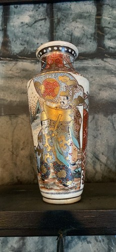 Antico vaso giapponese