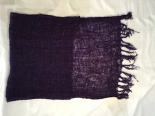 Sciarpa in seta grezza naturale , prodotto artigianale realizzato e tinto a mano