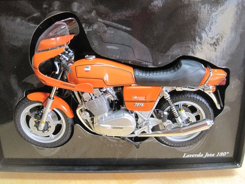Minichamps 122 122500 - , laverda